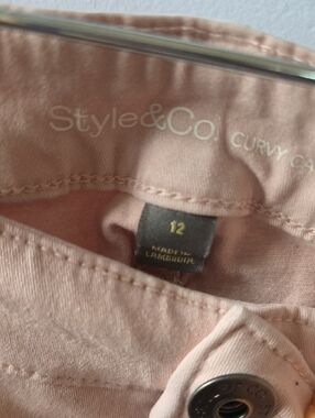 Style & Co. Women’s Light Pink Curvy Capri